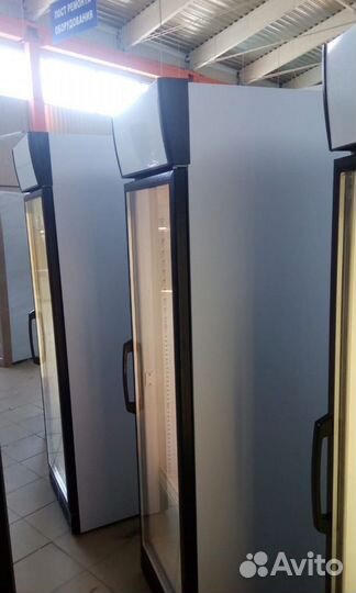 Холодильный шкаф витрина б/у с гарантией