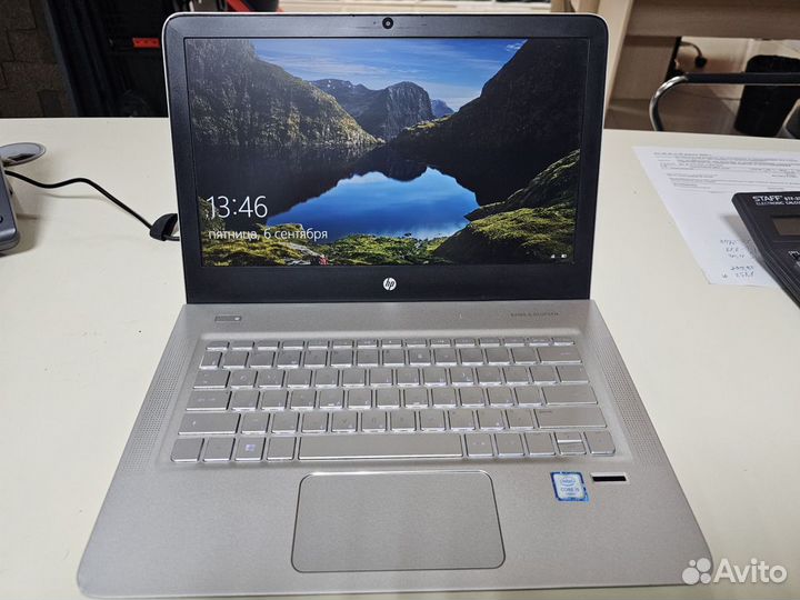 Ноутбук hp envy-13