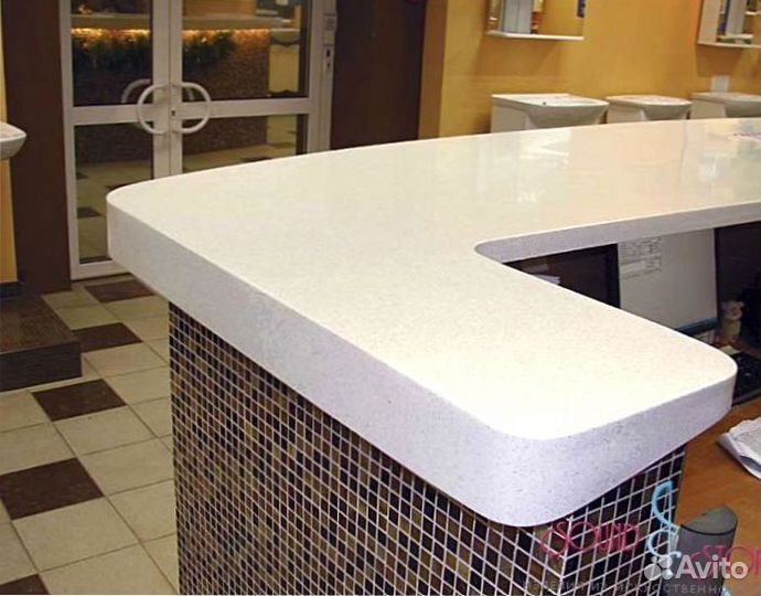 Барная стойка для офиса кварцевого агломерата