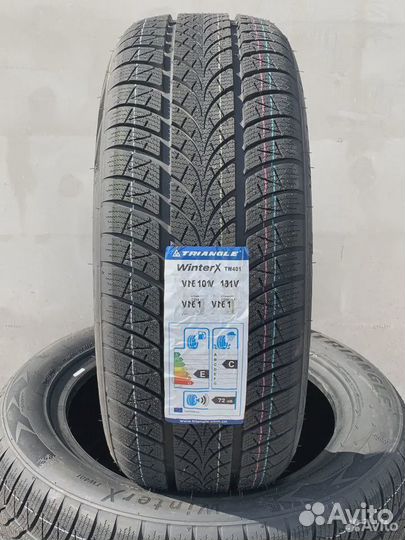 Triangle WinterX TW401 215/60 R17 100W