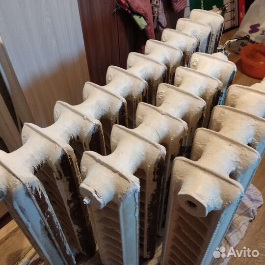 Батарея чугунная