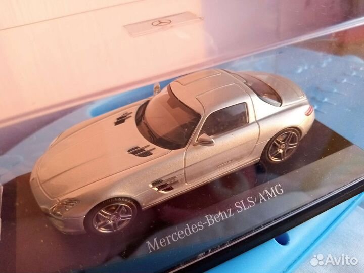 1:43 Mercedes AMG SLS