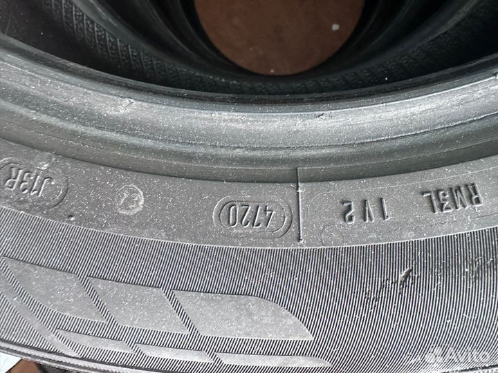 Cooper Weather-Master Ice 100 235/55 R18 24R