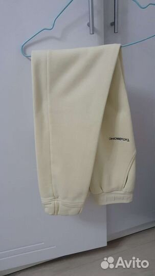 Спортивный костюм женский