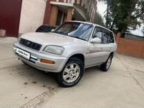 Toyota RAV4 2.0 AT, 1997, 450 000 км, с пробегом, цена 575 000 руб.