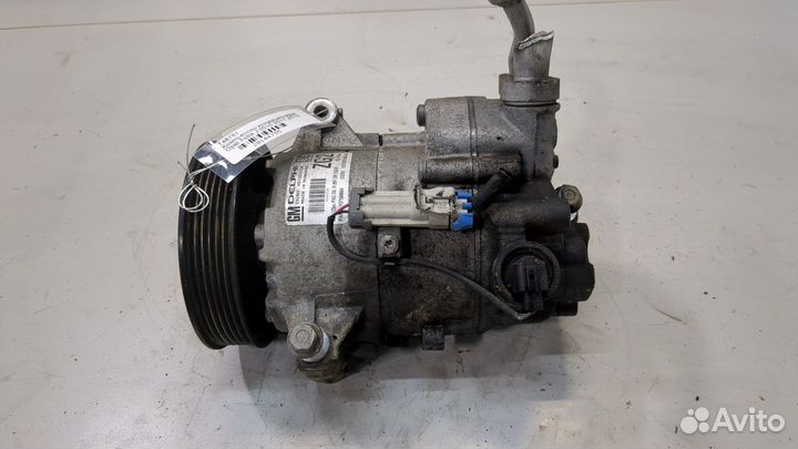 Компрессор кондиционера Opel Astra J