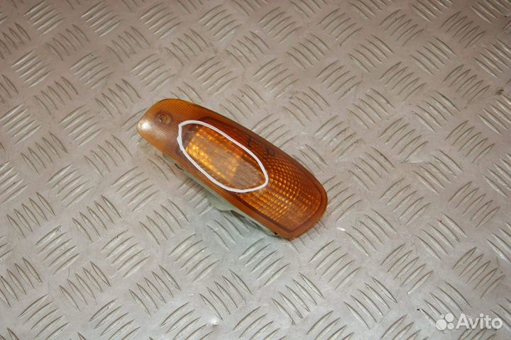 Поворотник передний правый Kawasaki ZZR400-2