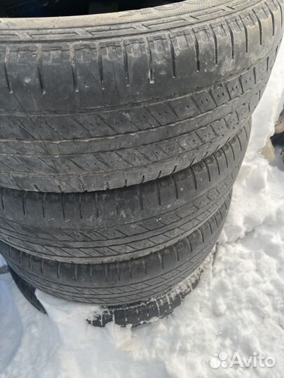 Hankook Radial RA28 225/65 R17 100