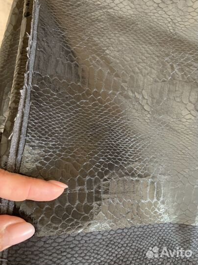 Экокожа ткань под змею черная