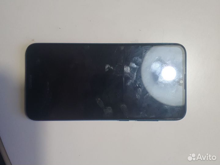 HUAWEI Y7, 2/16 ГБ