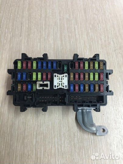 Блок предохранителей Infiniti Q50 V37 M274DE20AL