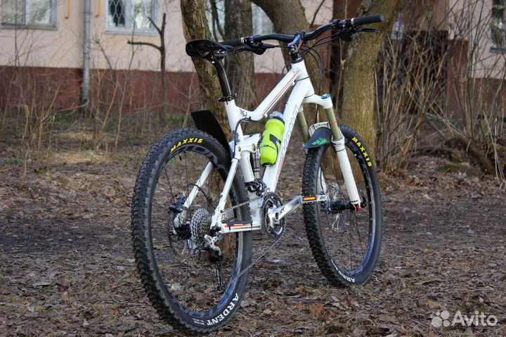 Горный велосипед (двухподвес), Kona tanuki supreme