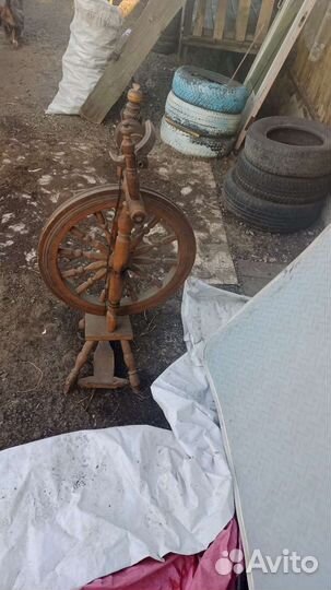 Прялка деревянная старинная