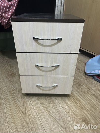 Тумба выкатная