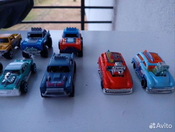 Hot Wheels машинки