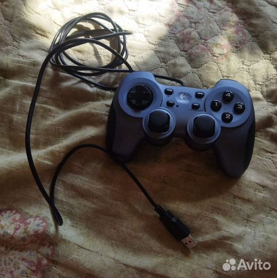 Джостик logitech