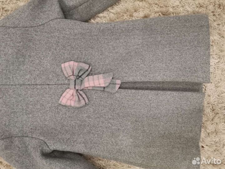 Пальто для девочки 140