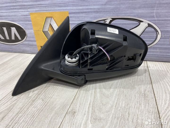 Зеркало Nissan almera G15 Лев