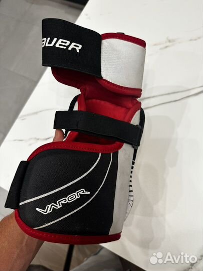 Налакотники хоккейные bauer размер М