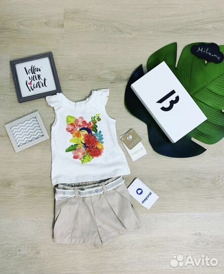 Шорты и футболка для девочки новые Mayoral