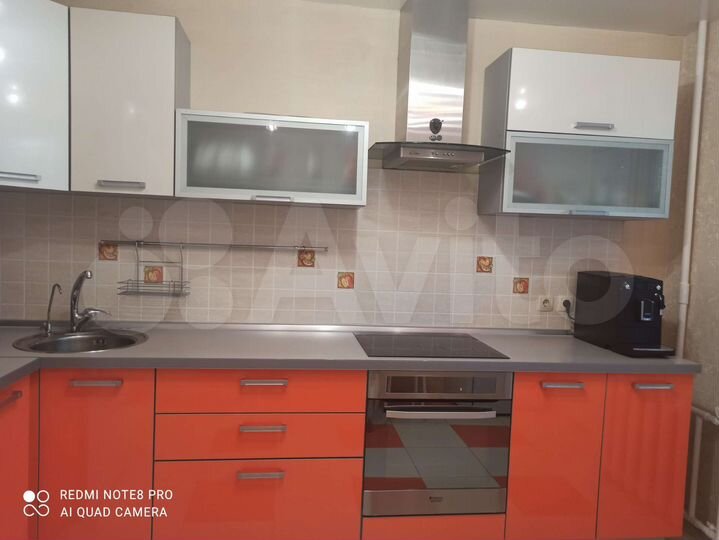 3-к. квартира, 93,2 м², 1/10 эт.