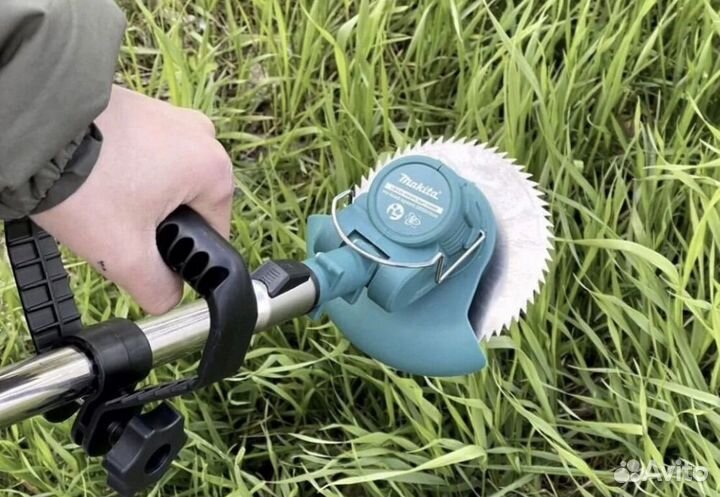 Триммер аккумуляторный Makita, Новый