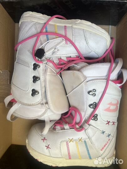 Сноубордические ботинки женские 37-36