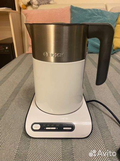 Чайник Bosch TWK8611P