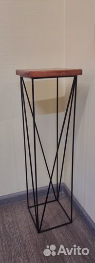 Подставка напольная для цветов