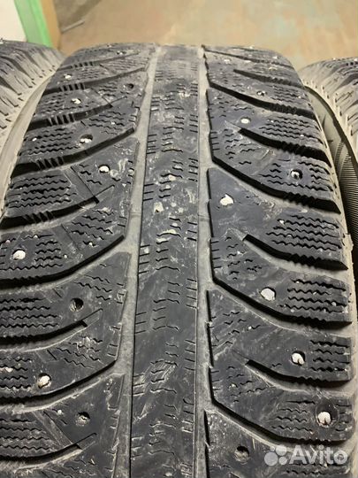 Bridgestone Ice Cruiser 5000 205/55 R16 91T