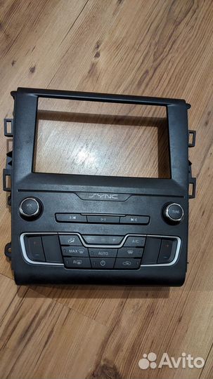 Панель Ford Mondeo 5