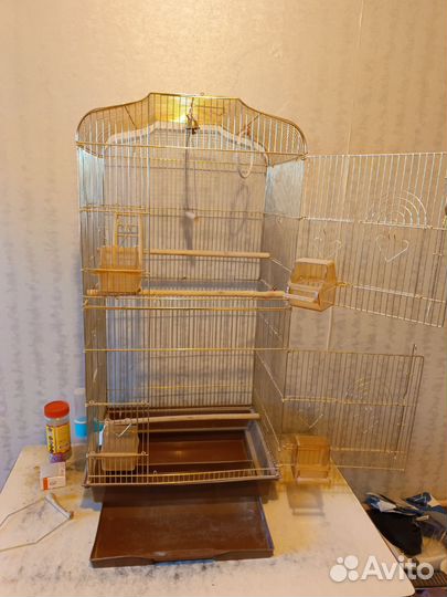 Большая клетка для птиц