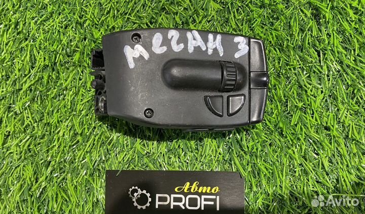 Переключатель подрулевой Renault Megane 3