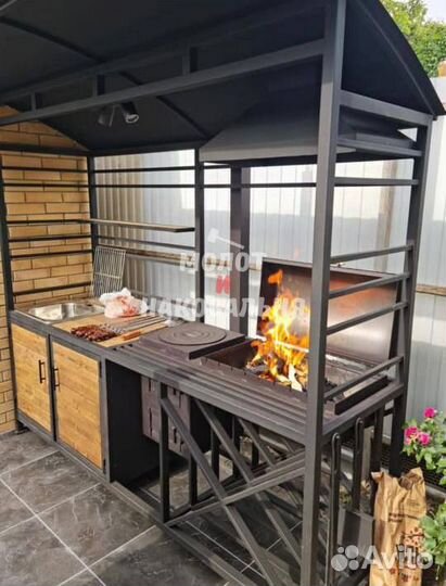 Беседка с мангалом