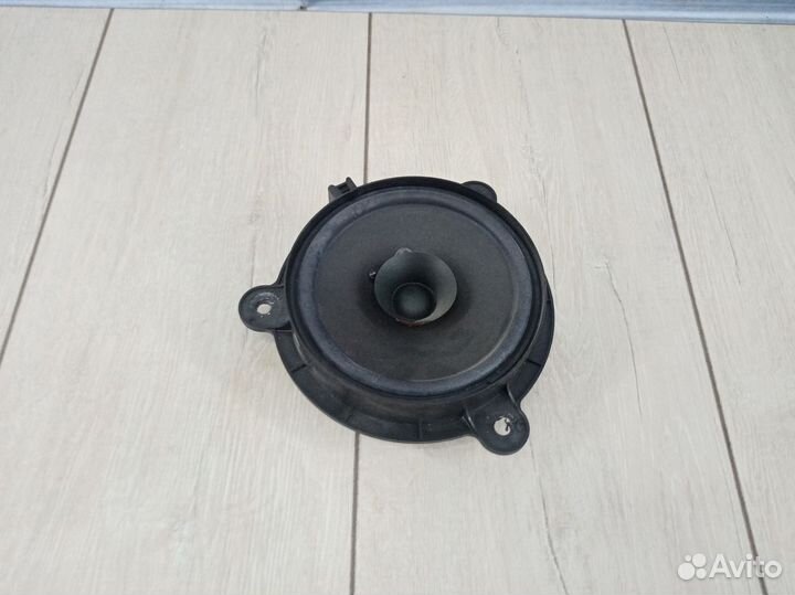 Динамик Аудиоколонка Renault logan 2