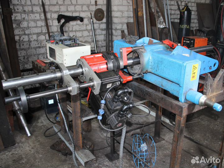 Ремонт стрелы экскаватора - Выезд