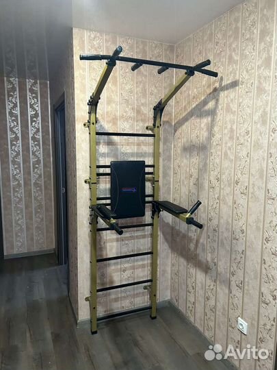 Шведская стенка с турником бу