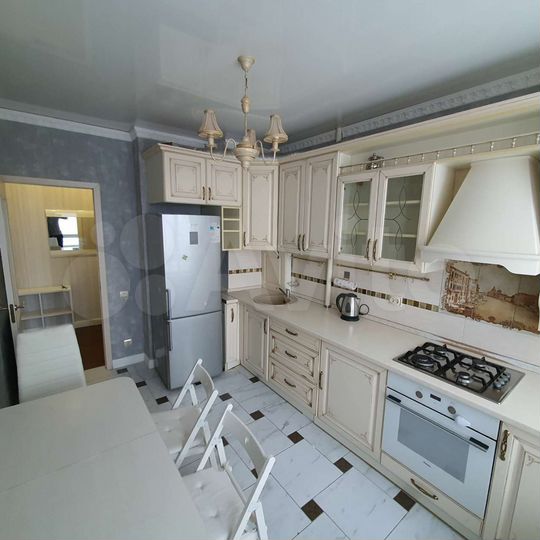 2-к. квартира, 70 м², 6/9 эт.