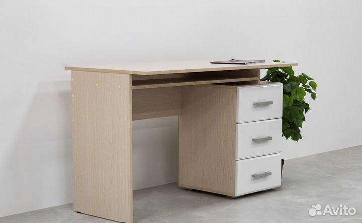 Компьютерный стол «Симба»