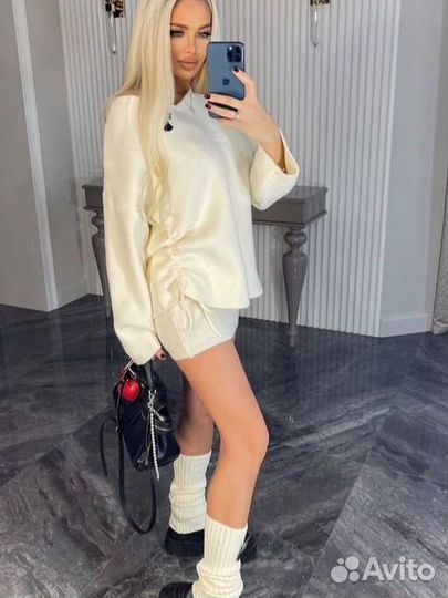 Костюм Тройка свитер юбка гетры