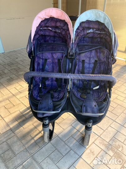 Коляска для двойни/погодок Chipolino twix