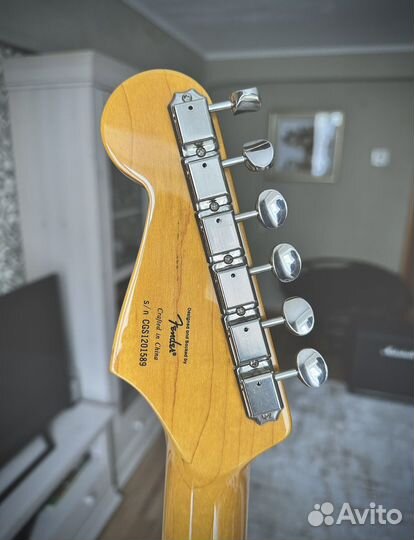 Электрогитара Squier Classic Vibe 60s Stratocaster