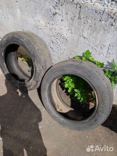 Pirelli Carrier 225/55 R17