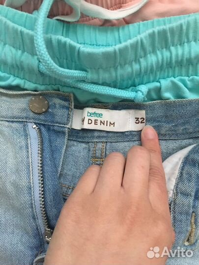 Шорты женские