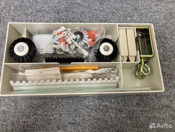 Вязальная машина Silver Reed SK327 5 класс