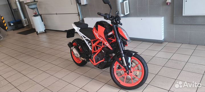 KTM duke 390