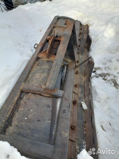 Отвал мтз82