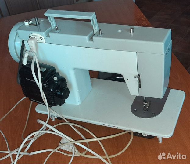 Швейная машина Чайка 134 А