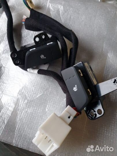 Кнопки обогрева с рамкой