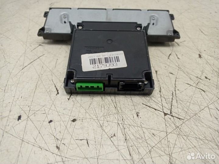 Дисплей информационный Volvo S80 2011